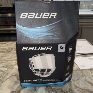 Bauer Concept3 Full Face Protector in White with Blue Accents